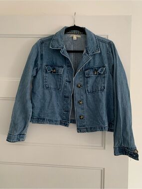 miami Light Blue Denim Jacket with Chest Pockets Size Small